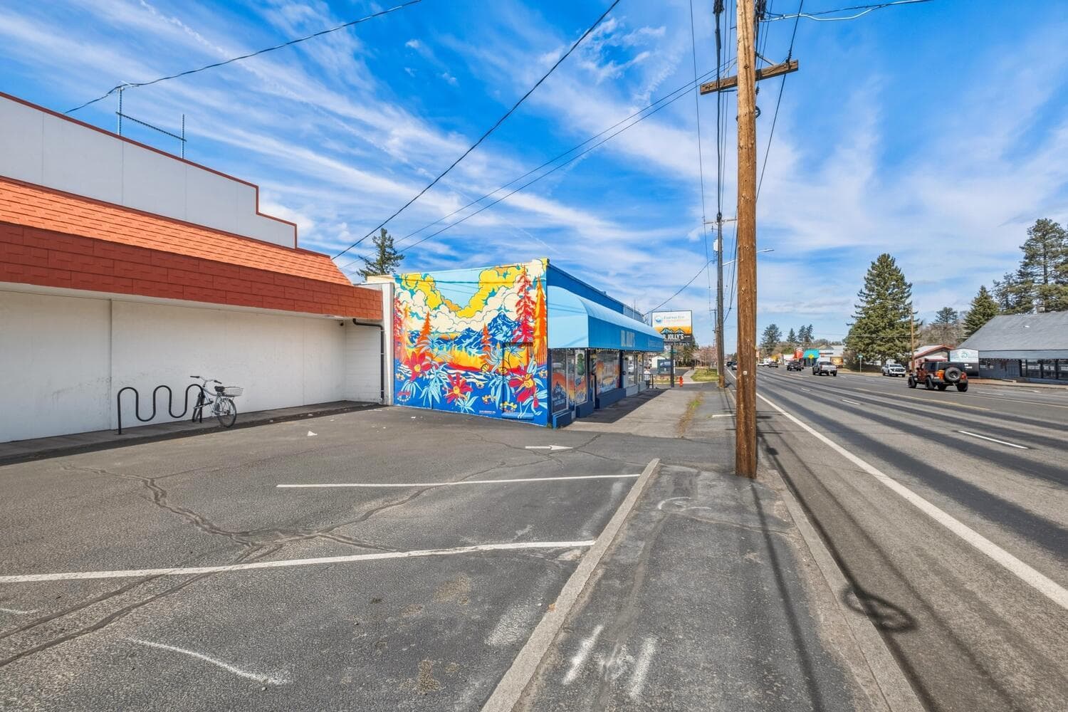 Photo of 407 3rd 2 of 23