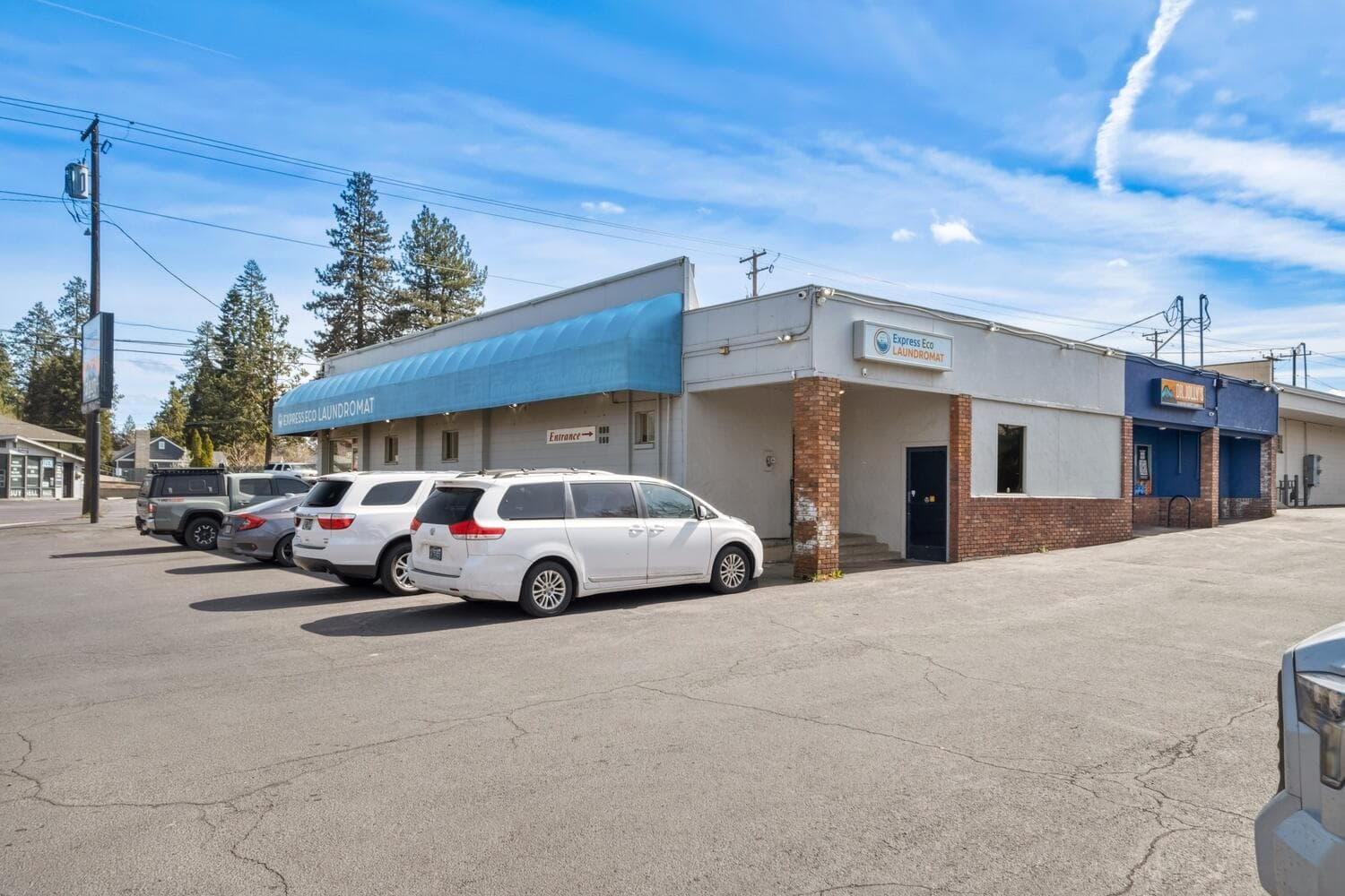 Photo of 407 3rd 5 of 23