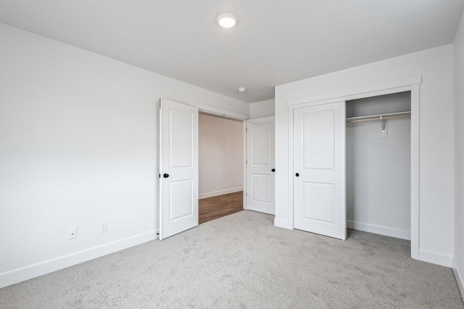Photo of 429 NW Monte Vista Avenue 22 of 24