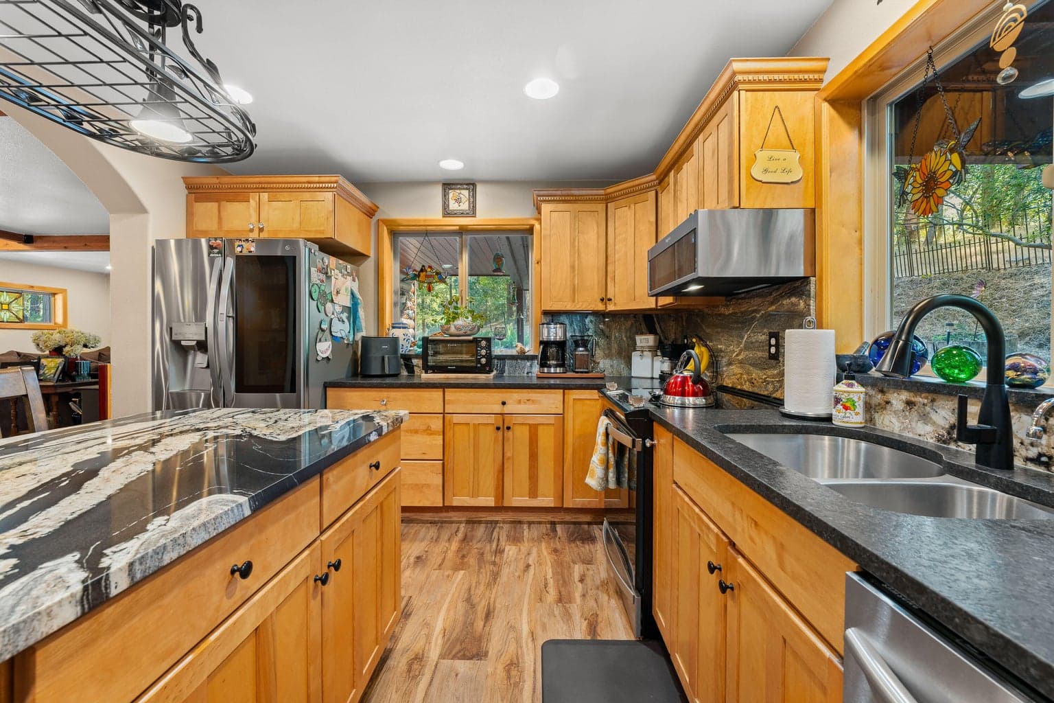 Photo of 357 El Conejo Drive 4 of 51