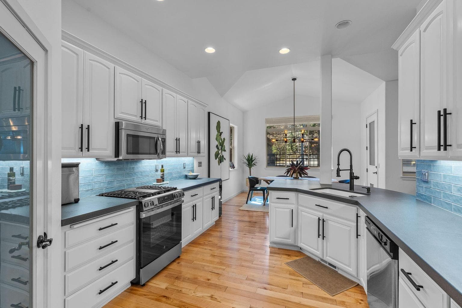 Photo of 19449 Ironwood Circle 13 of 46