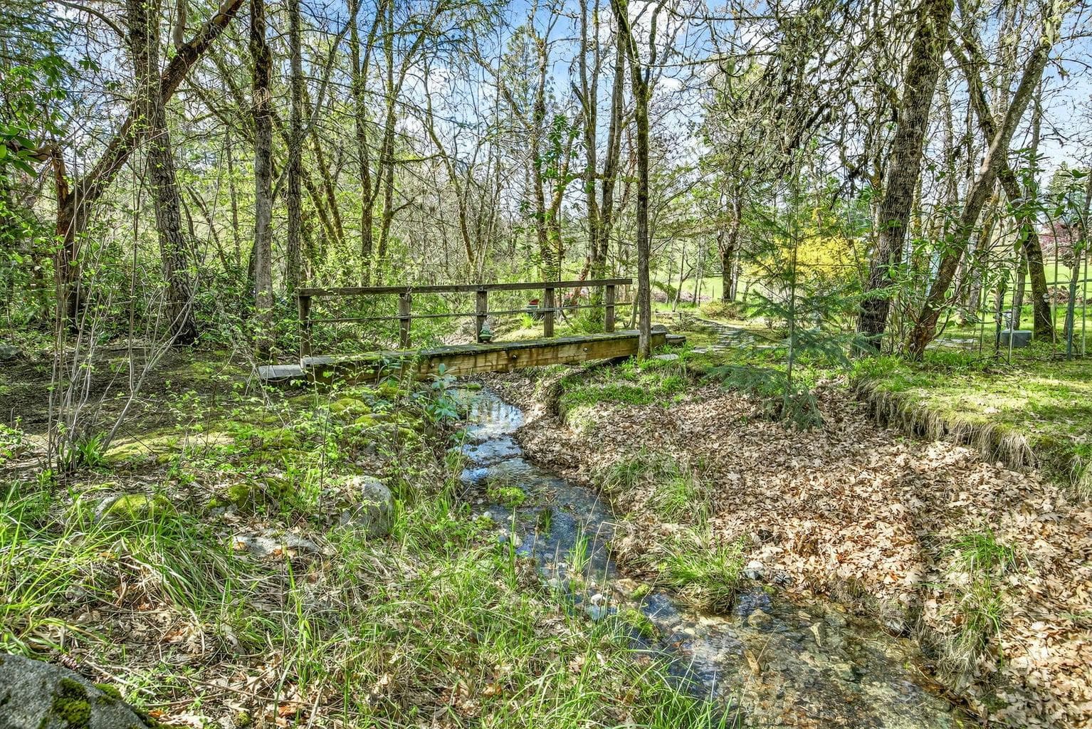 Photo of 221 Hidden Valley 3 of 57