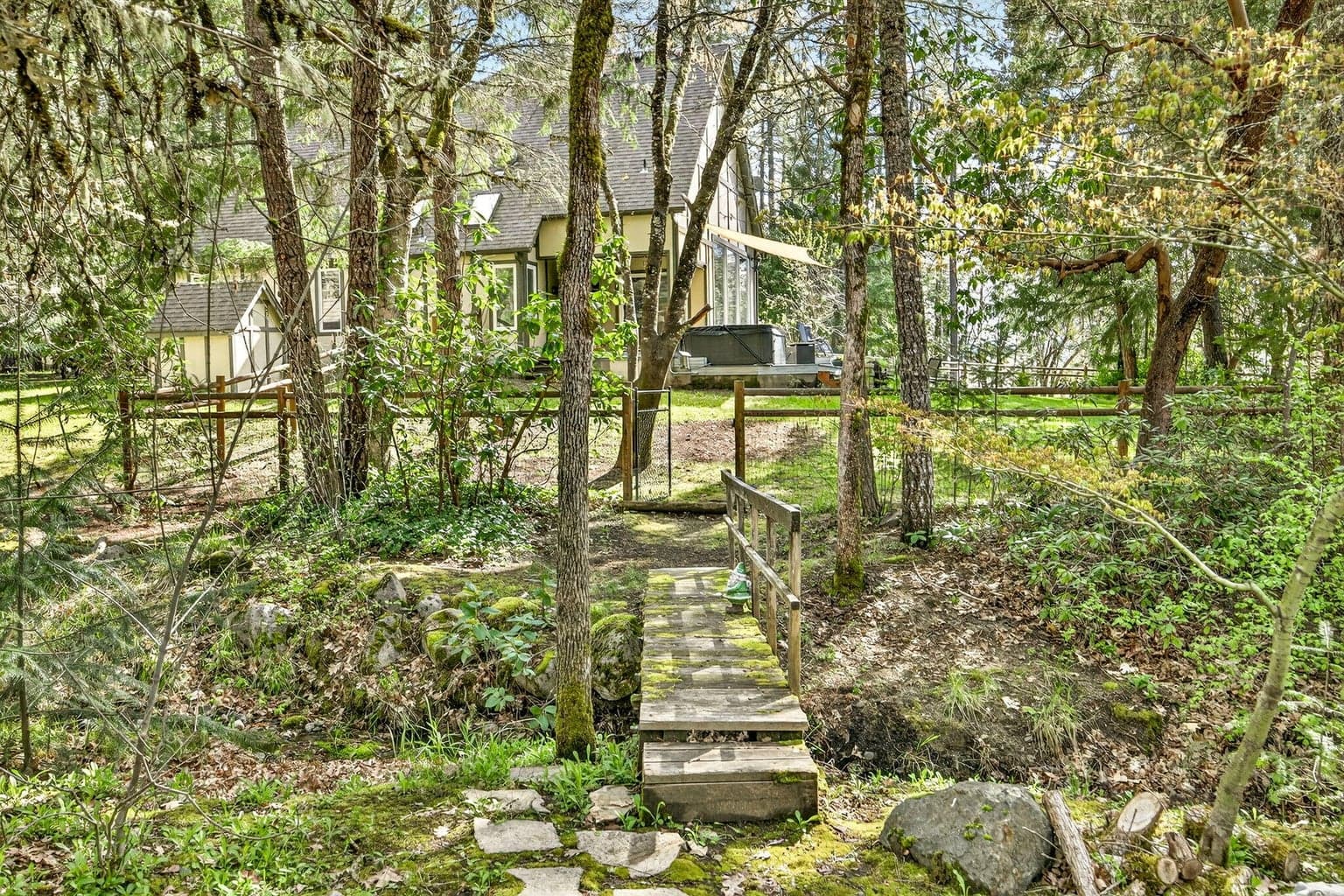 Photo of 221 Hidden Valley 4 of 57