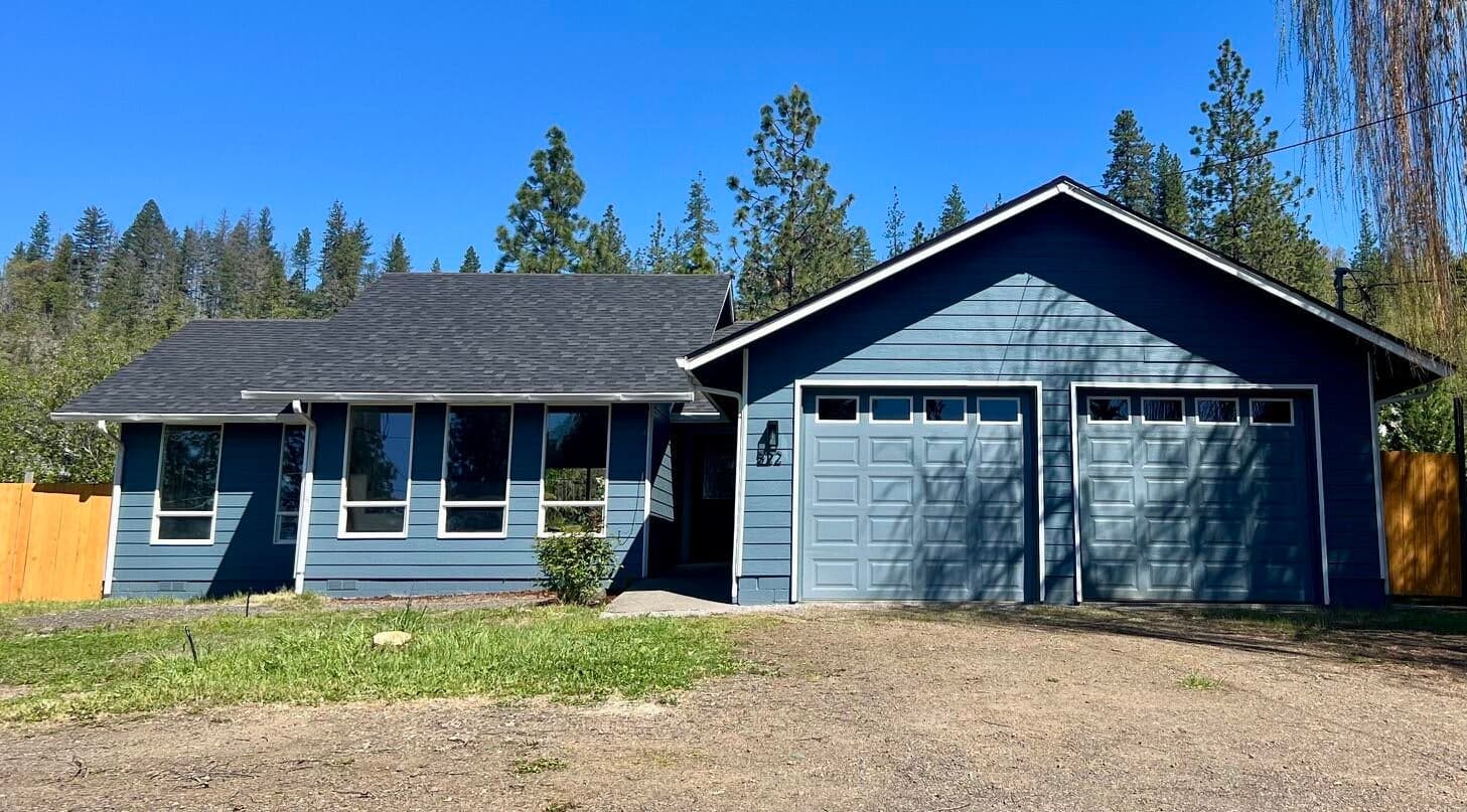 522 Hudspeth, Shady Cove, 97539