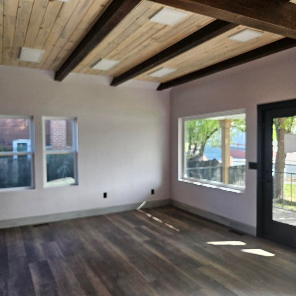 Photo of 725 SW 8th Street 12 of 25