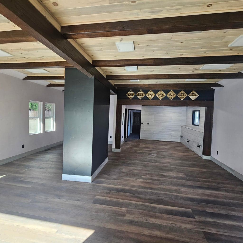 Photo of 725 SW 8th Street 15 of 25