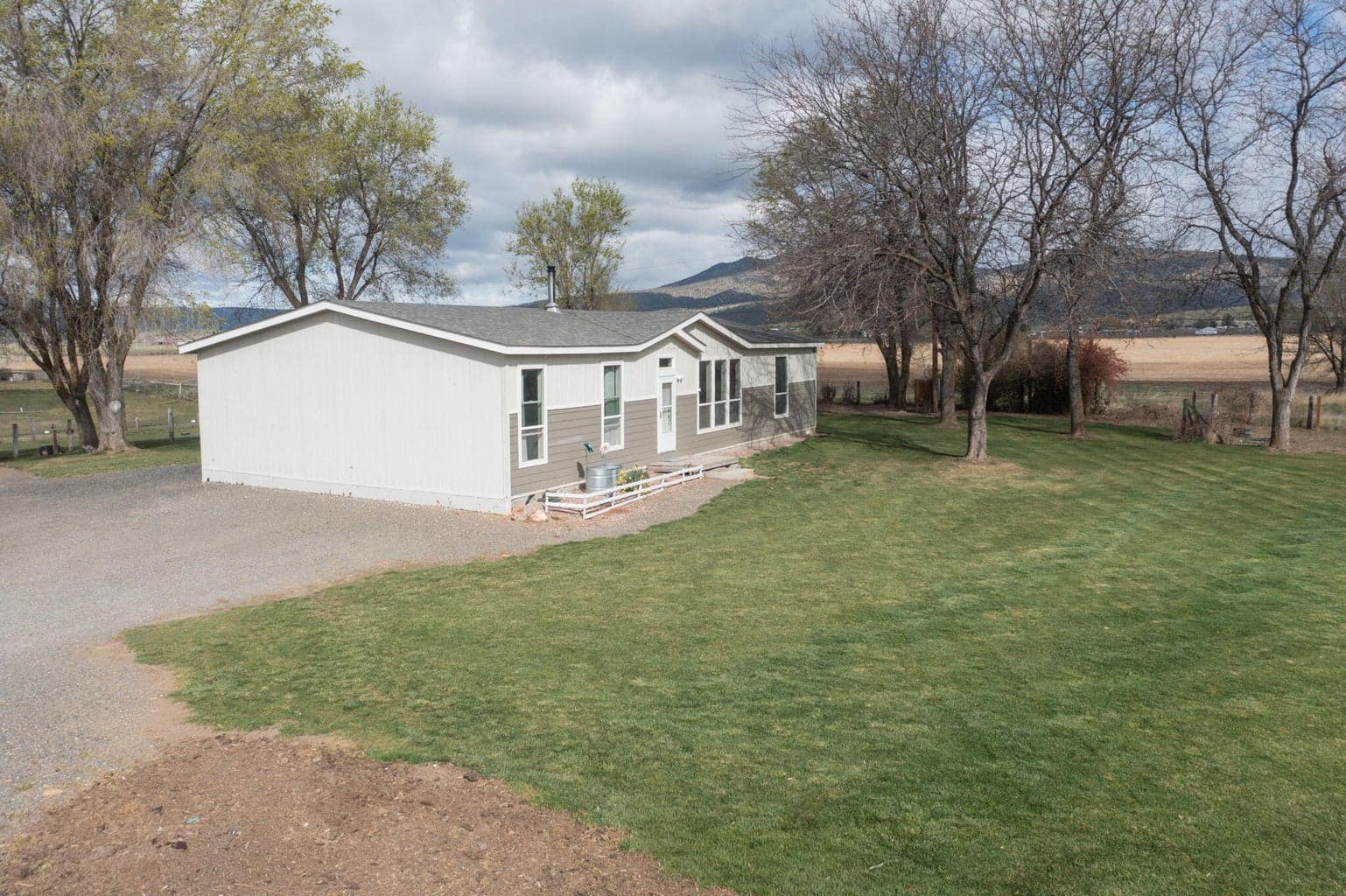 Photo of 7651 Edwards 5 of 54