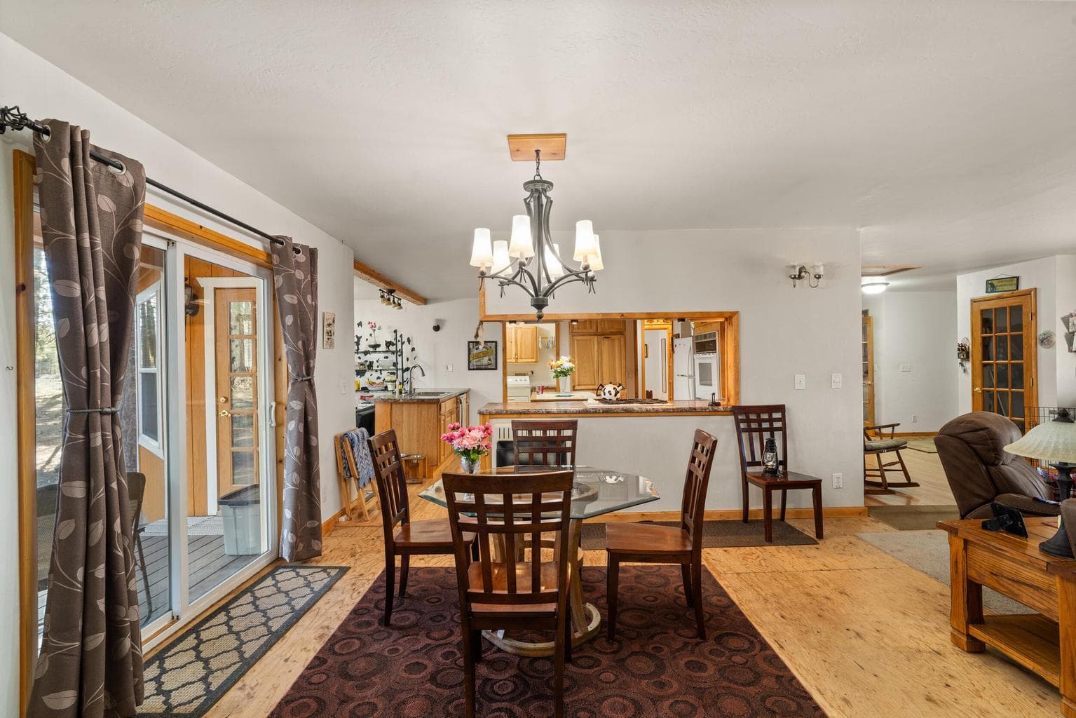 Photo of 27 Blackpine 6 of 34