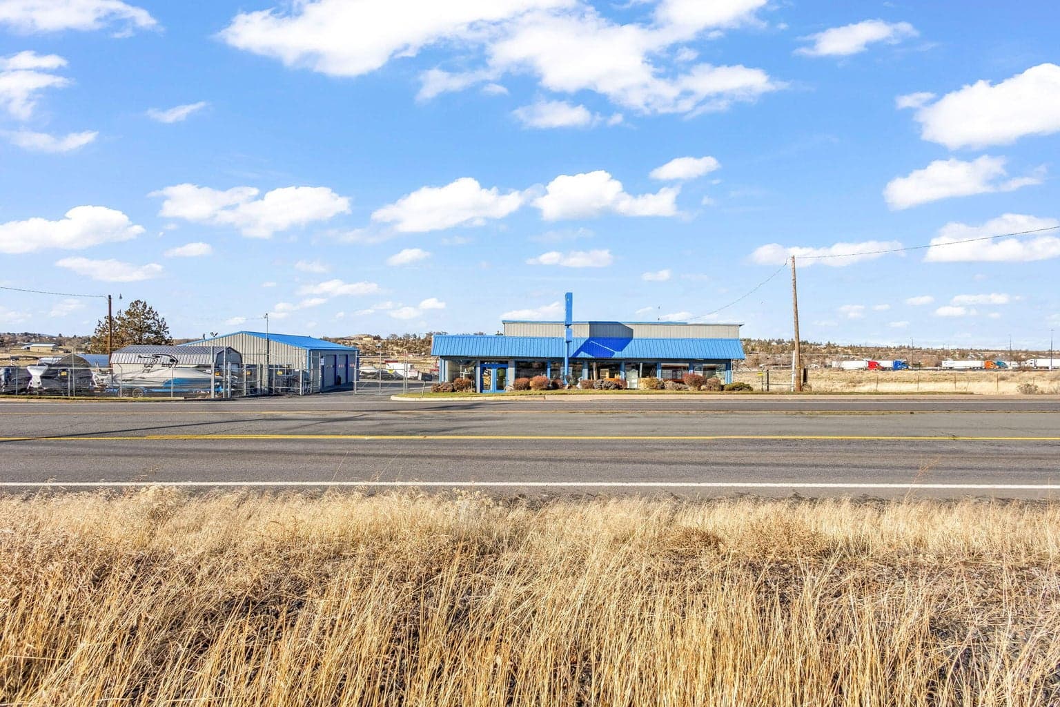 1810 Highway 97, Madras, 97741