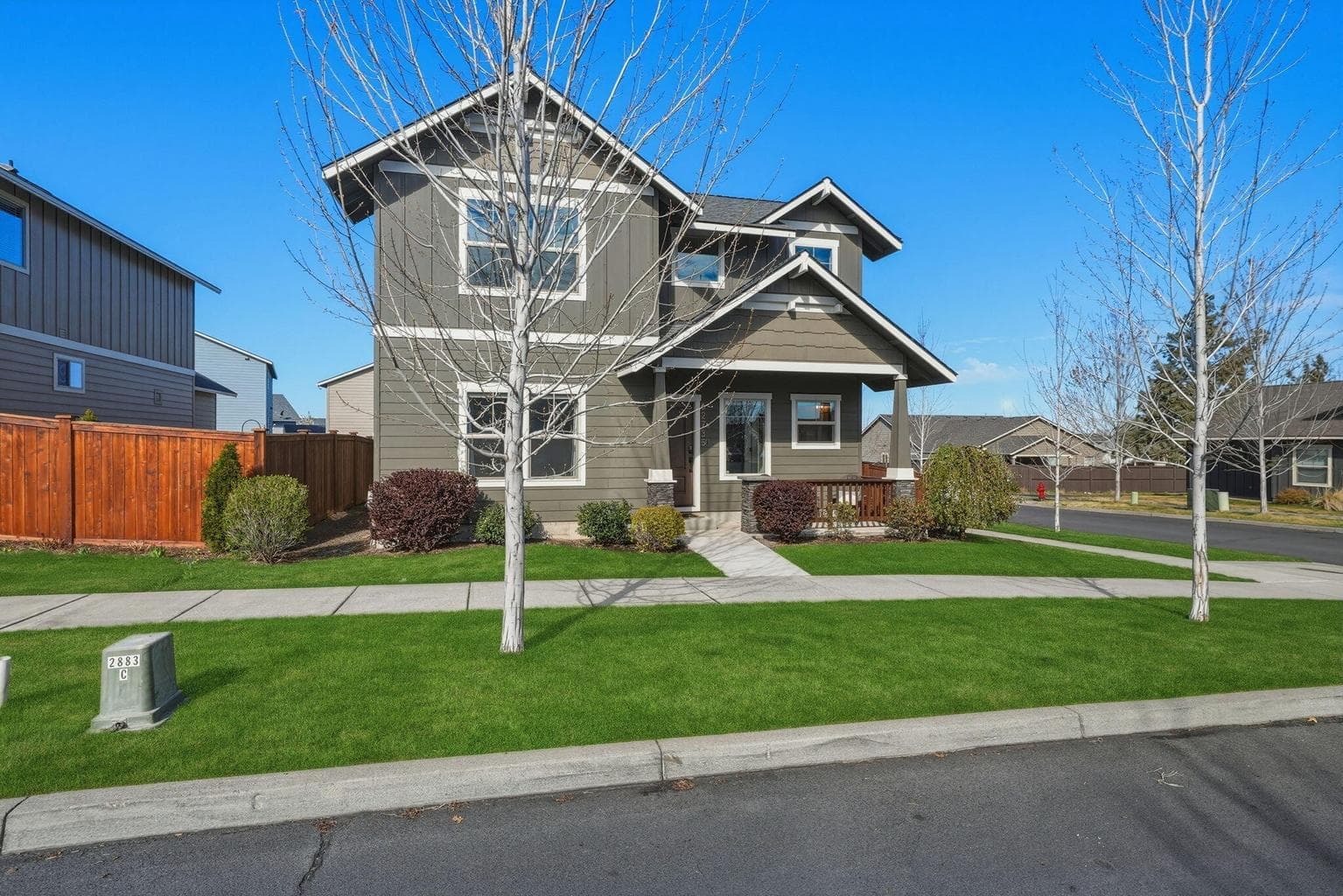 Photo of 62735 Hawkview 4 of 53