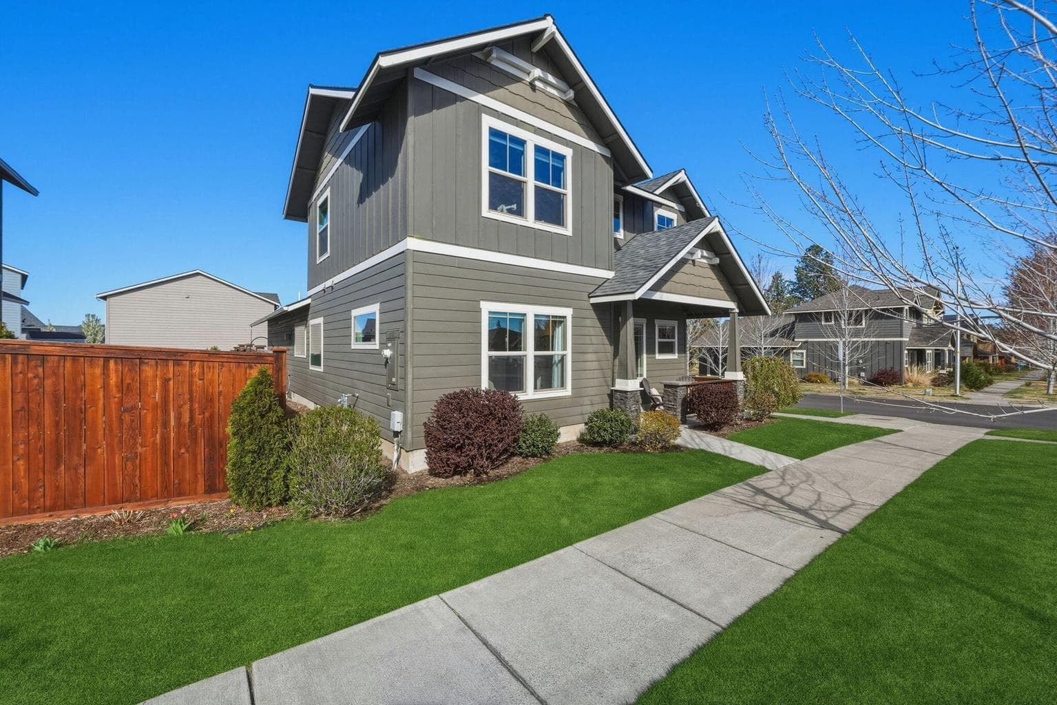 Photo of 62735 Hawkview 5 of 53