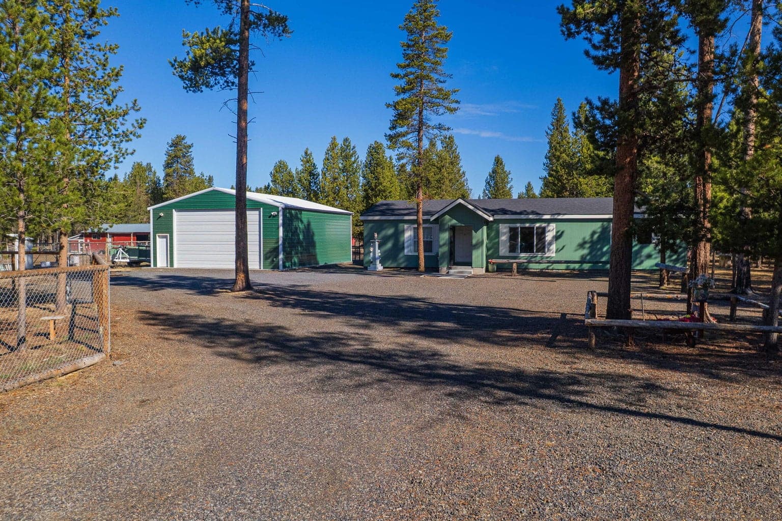 12411 Larchwood