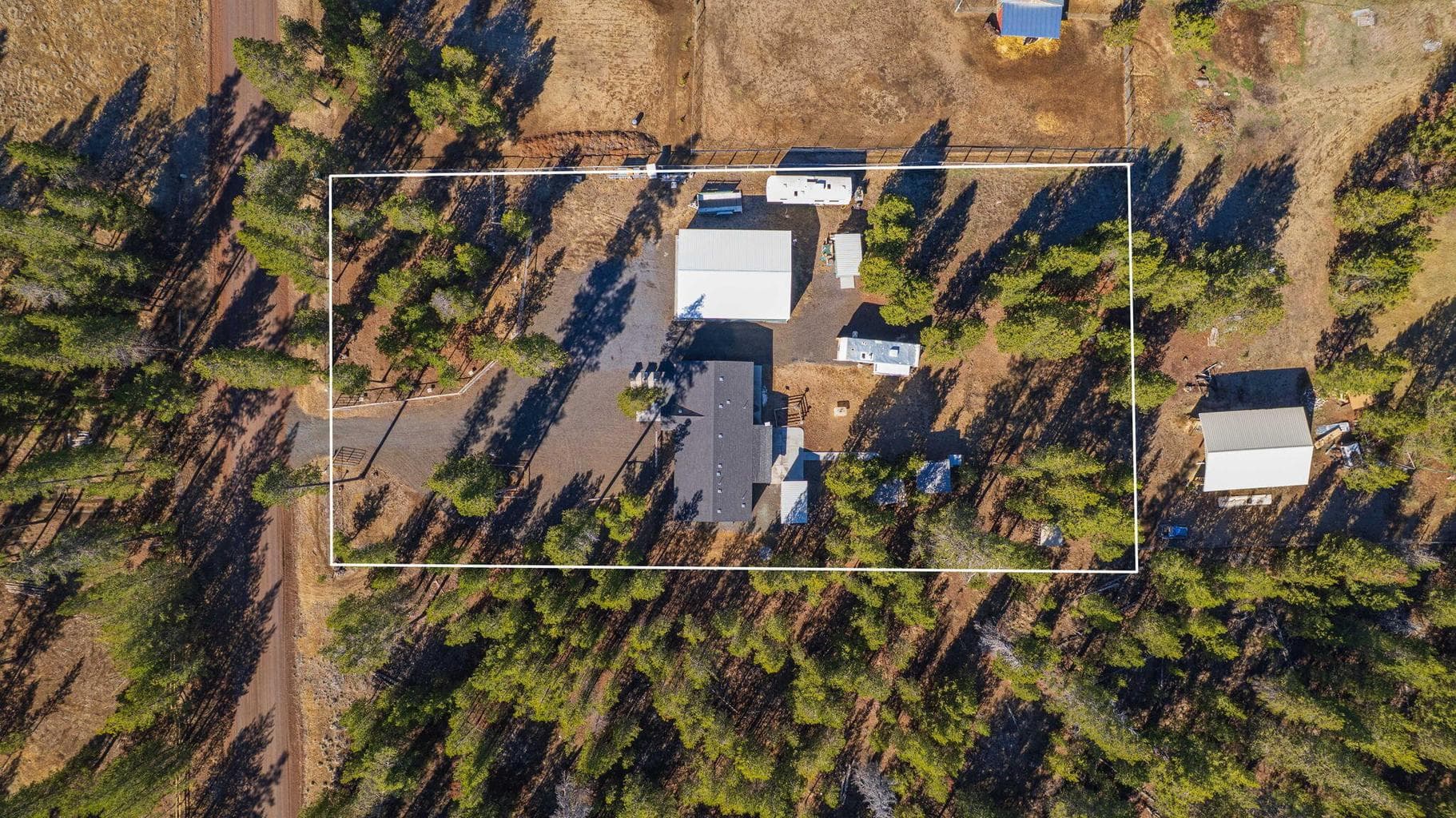 Photo of 12411 Larchwood 2 of 56