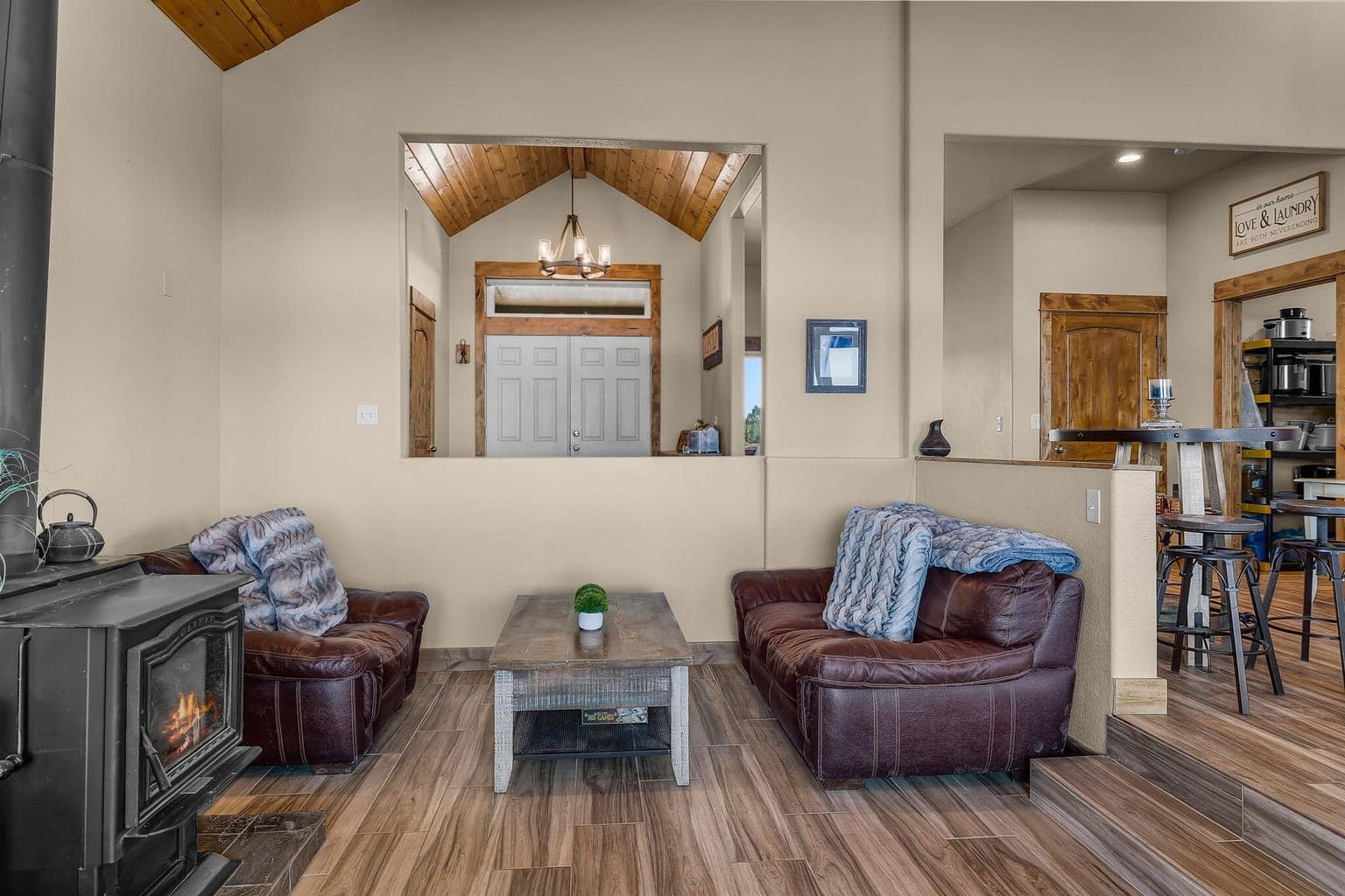 Photo of 6040 SE Gravett Road 10 of 73