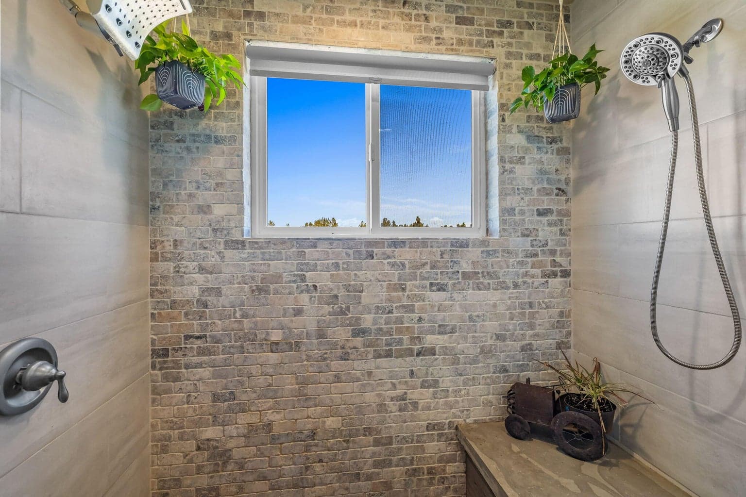 Photo of 6040 SE Gravett Road 24 of 73
