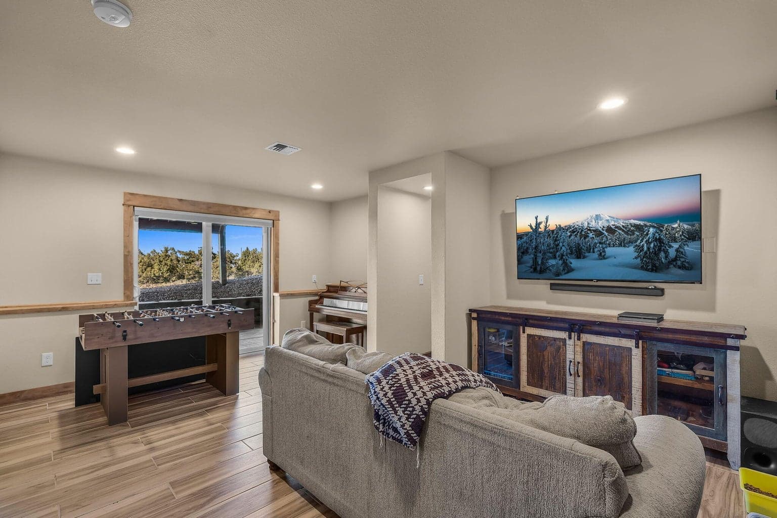 Photo of 6040 SE Gravett Road 27 of 73