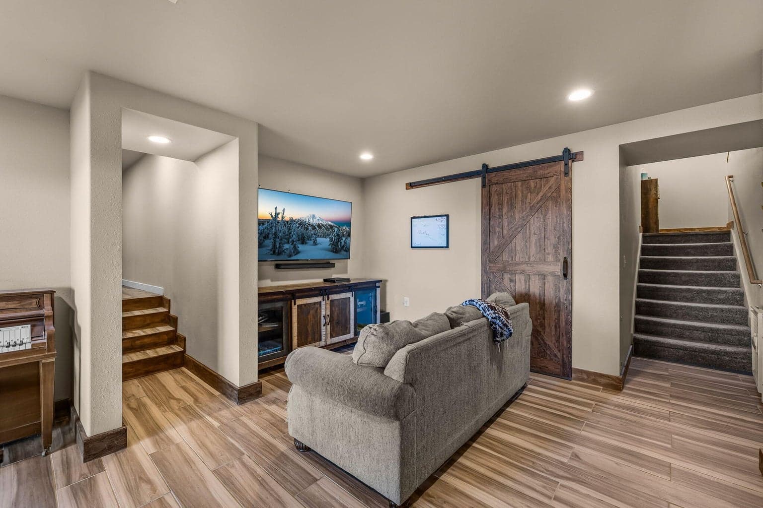 Family room in Day-light basement of home