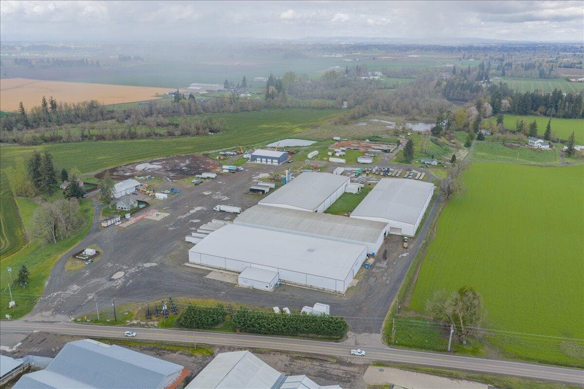 Photo of 6011 Grinde (Next To) 2 of 19