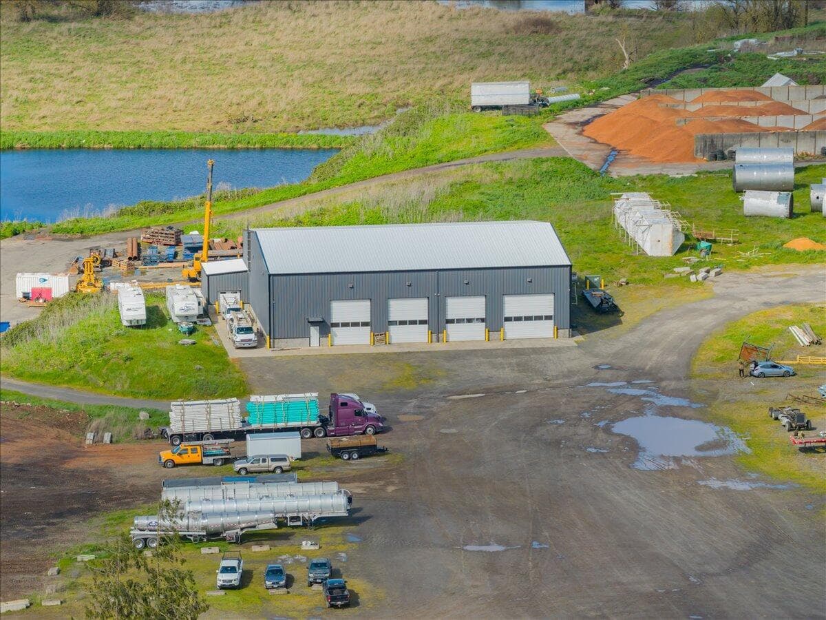 Photo of 6011 Grinde (Next To) 5 of 19