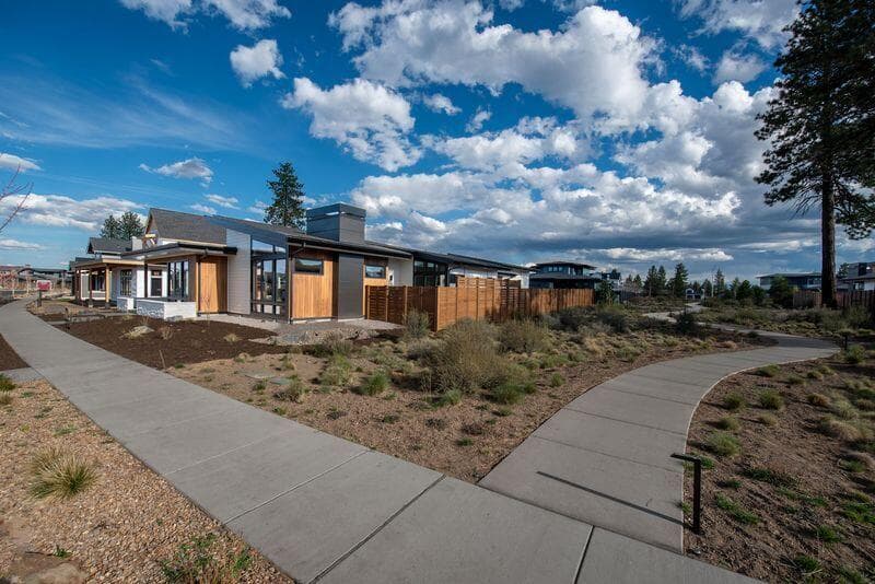 This lot is unique because it has the community pathway on one side of the home, adding extra buffer space between homes, a commodity in Discovery West.