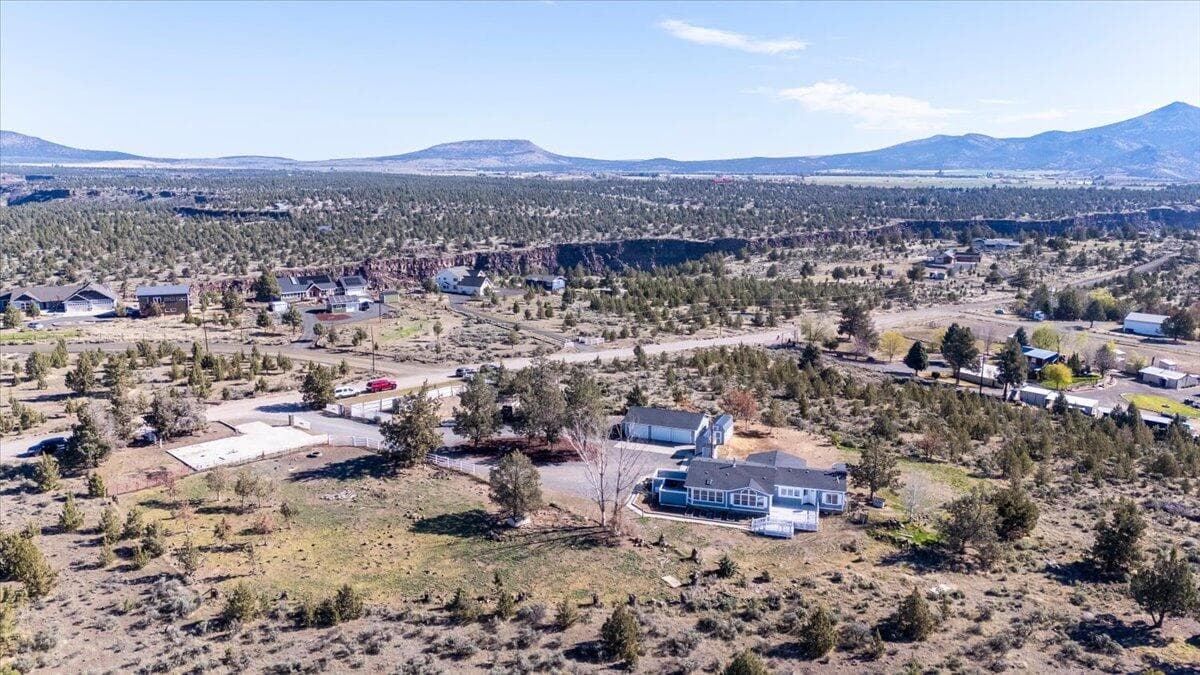 Photo of 5200 Antelope 4 of 52