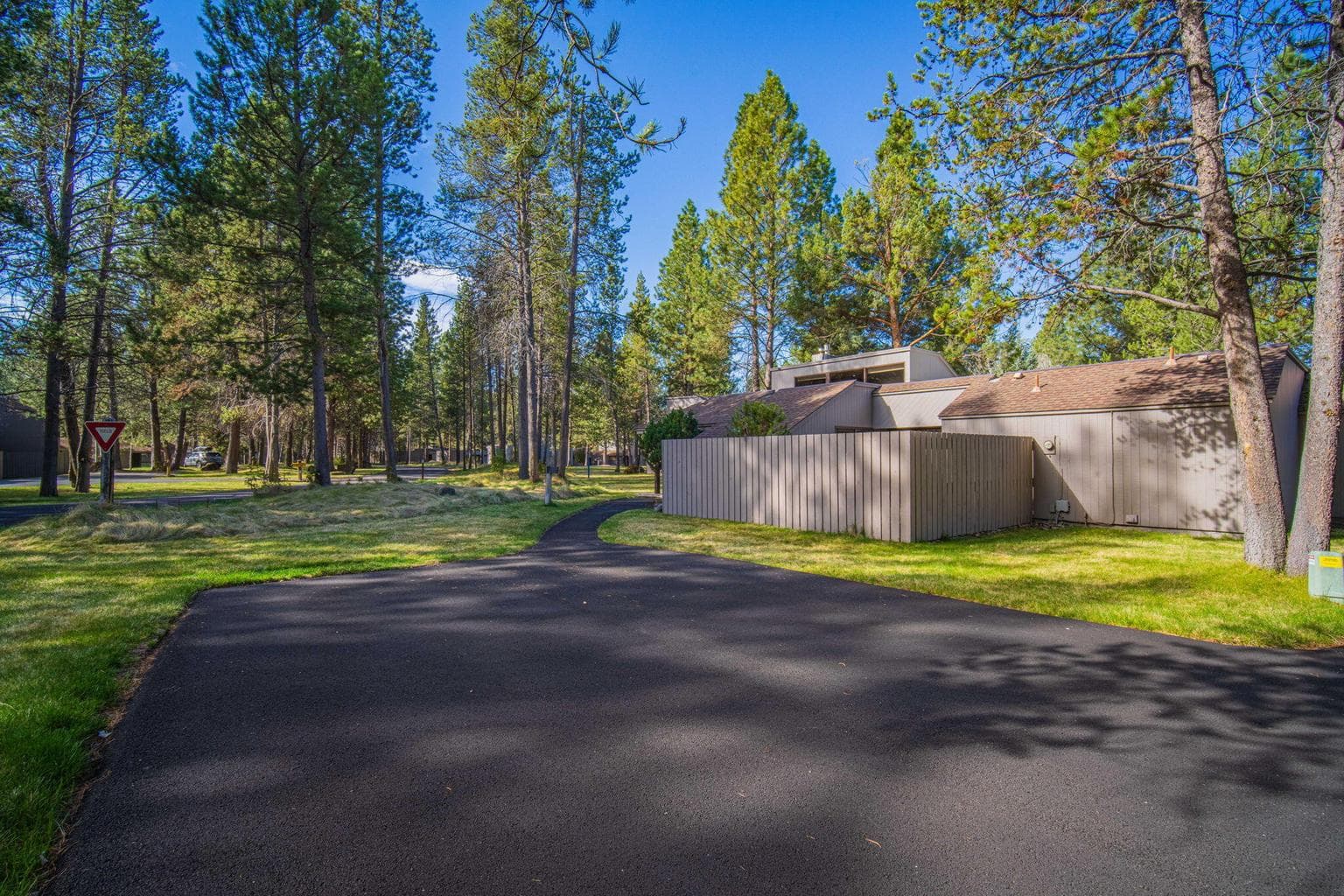 Photo of 57258 Island 1 of 30