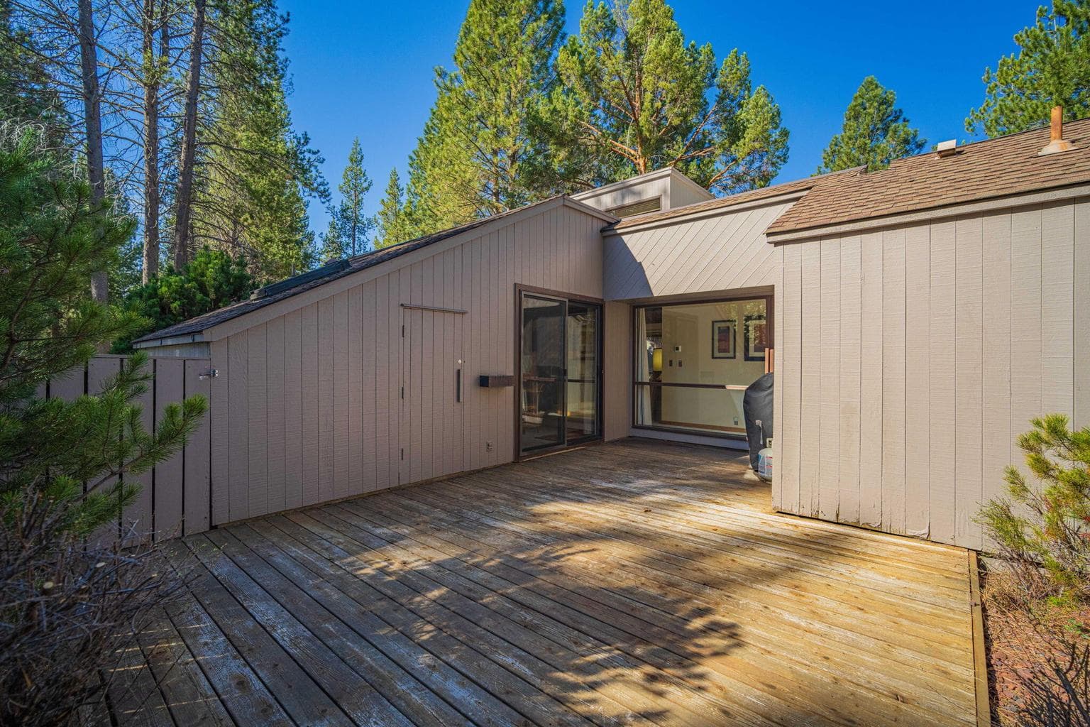 Photo of 57258 Island Road 16 of 30