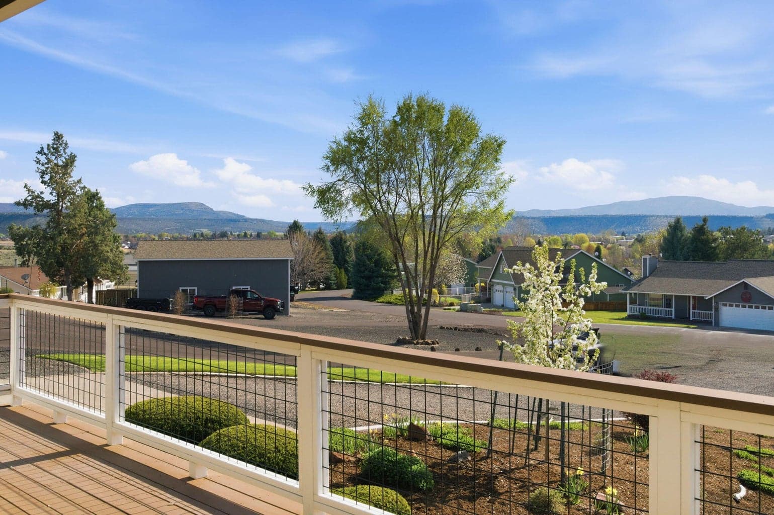 Photo of 3082 Yellowpine 3 of 50