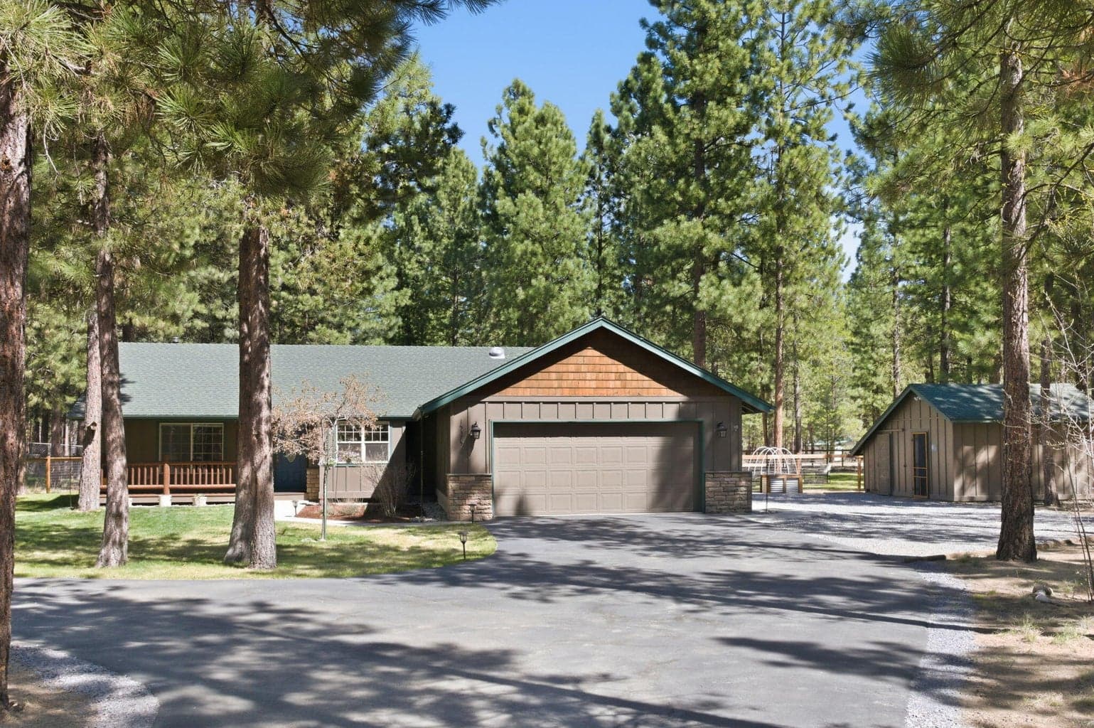 Photo of 15375 Ponderosa 2 of 38