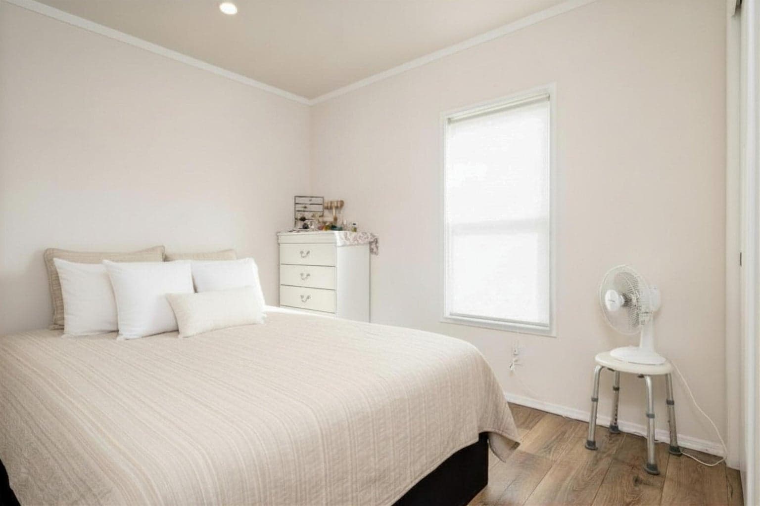 Photo of 460 Arnos 3 of 10
