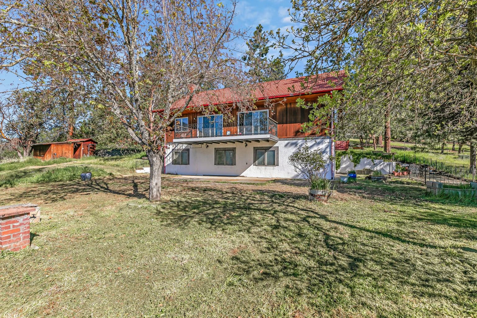 Photo of 8330 Hwy 238 3 of 45