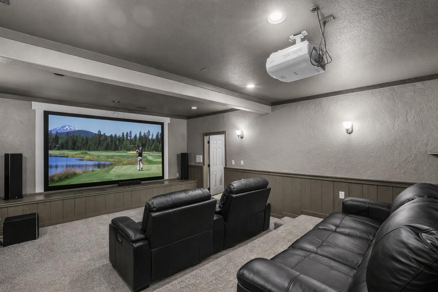 Theater room with upper their for staged seating (VS)