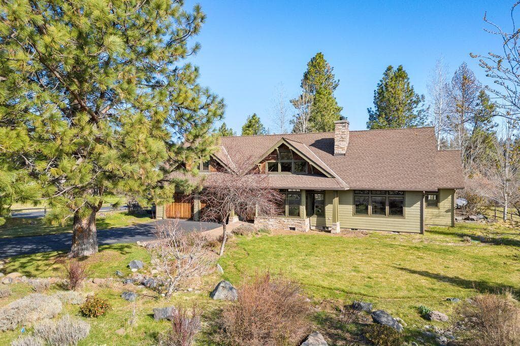 Photo of 26256 Metolius Meadows 3 of 50
