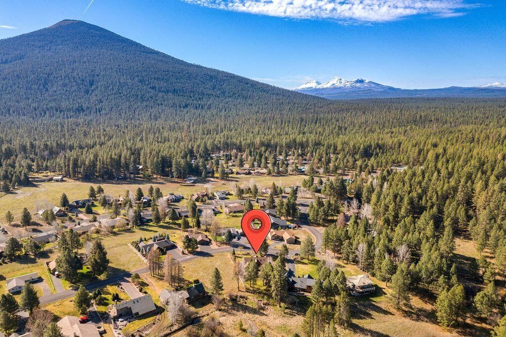 Photo of 26256 SW Metolius Meadows Drive 6 of 50