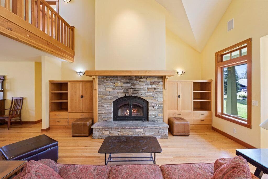 Photo of 26256 SW Metolius Meadows Drive 13 of 50