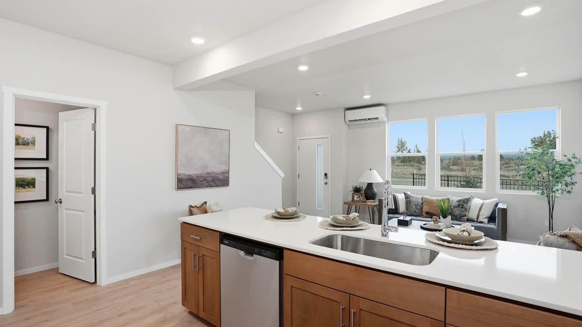 Photo of 21321 SE Wilderness Way 11 of 24