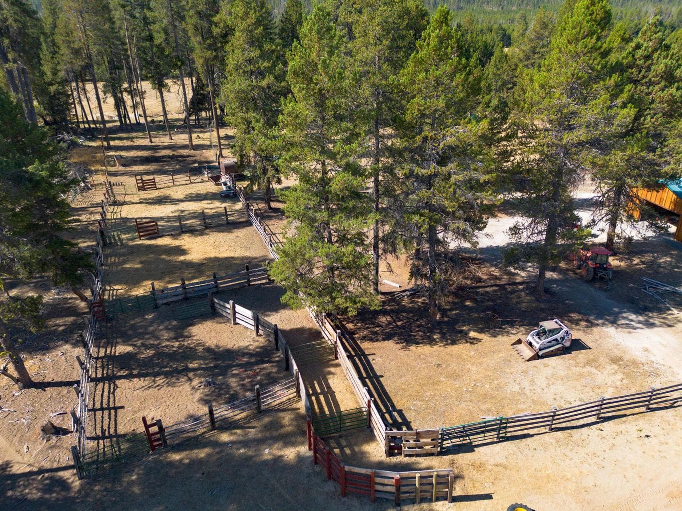 Photo of 0 Depot 3 of 42