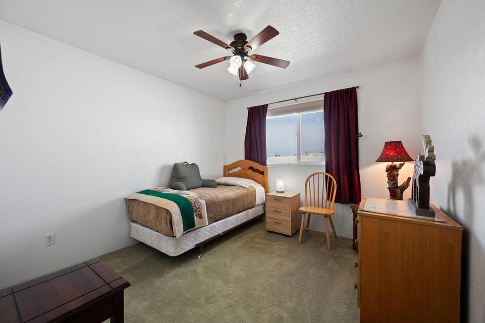 Photo of 1554 NE Larry Court 19 of 28