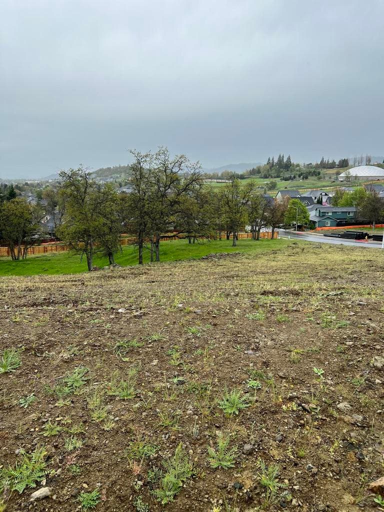 Photo of 481 Quail Hollow 5 of 7