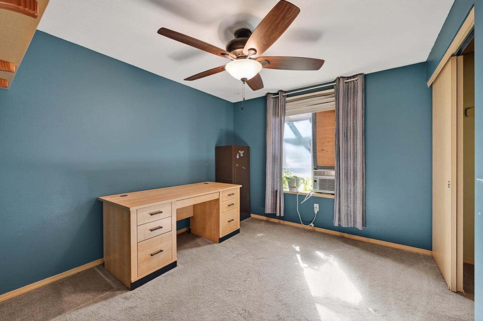 Photo of 15495 Federal Road 23 of 38