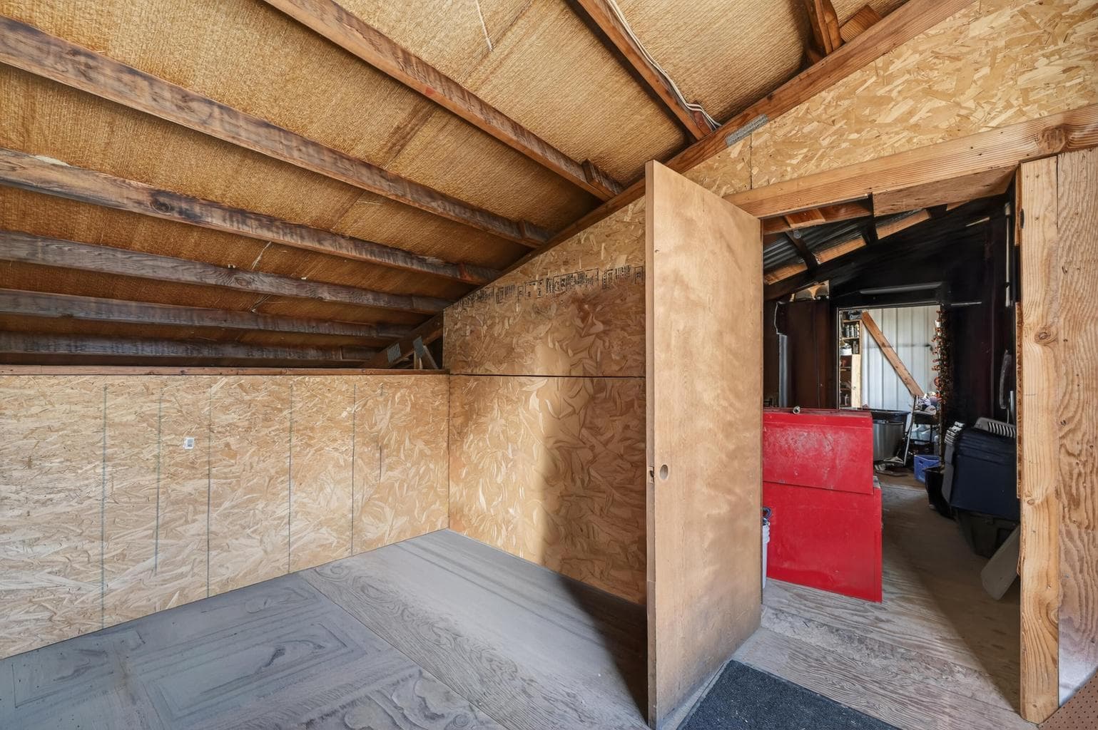 Photo of 15495 Federal Road 26 of 38