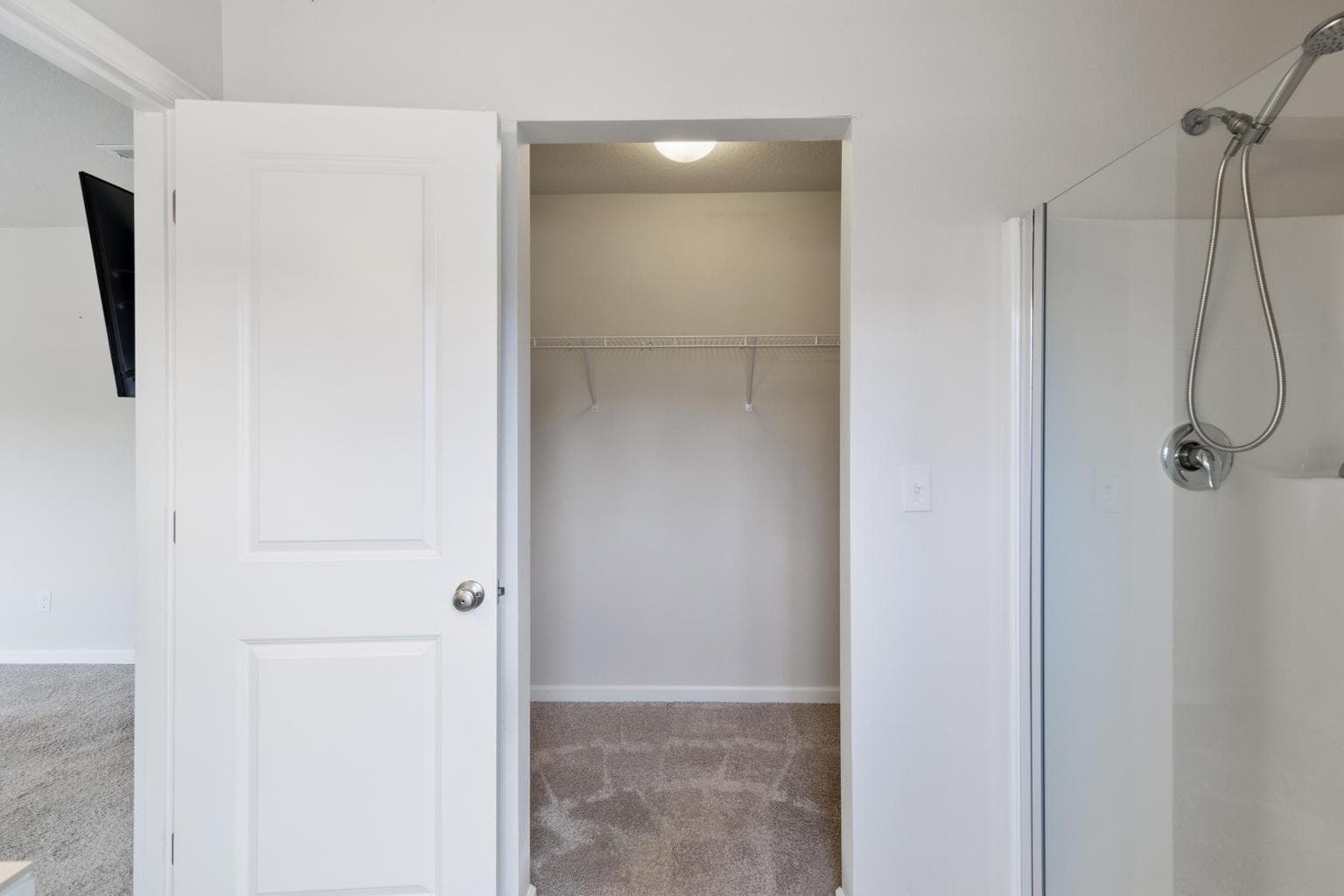 Photo of 20550 SE Cameron Avenue 25 of 29