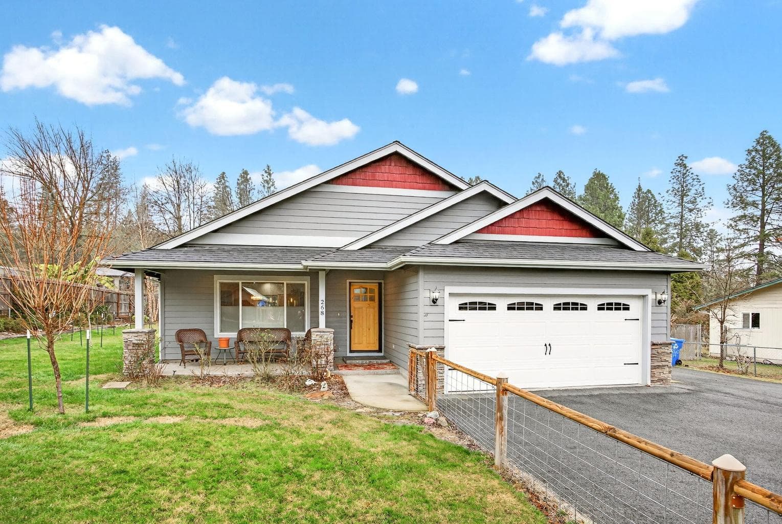 268 Crestview, Grants Pass, 97527