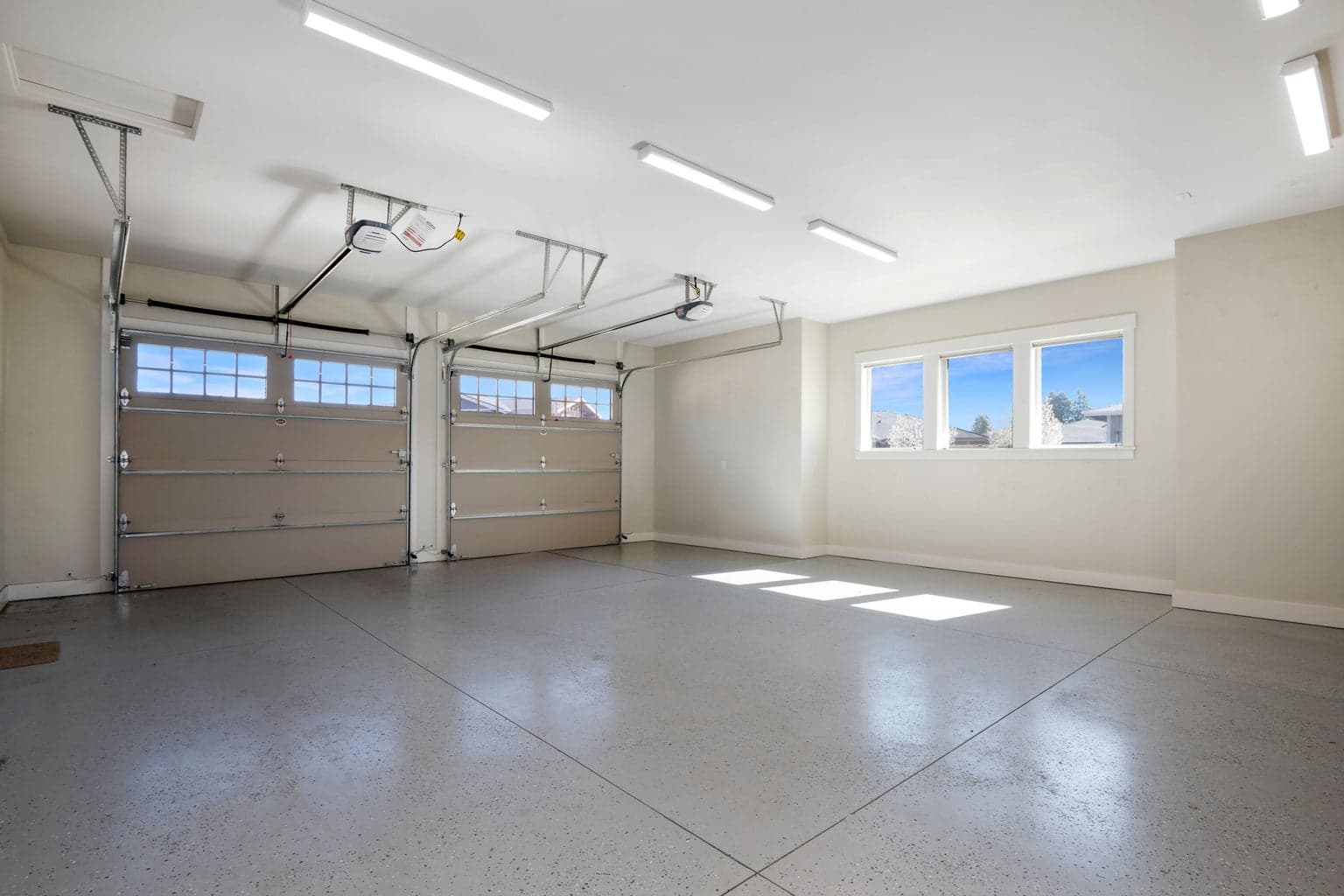 Photo of 60871 River Rim Drive 39 of 42