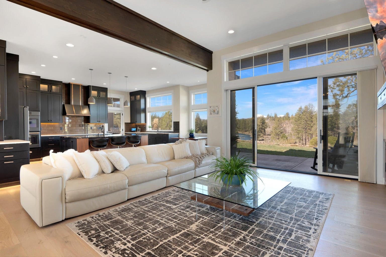 Photo of 60871 River Rim Drive 7 of 42