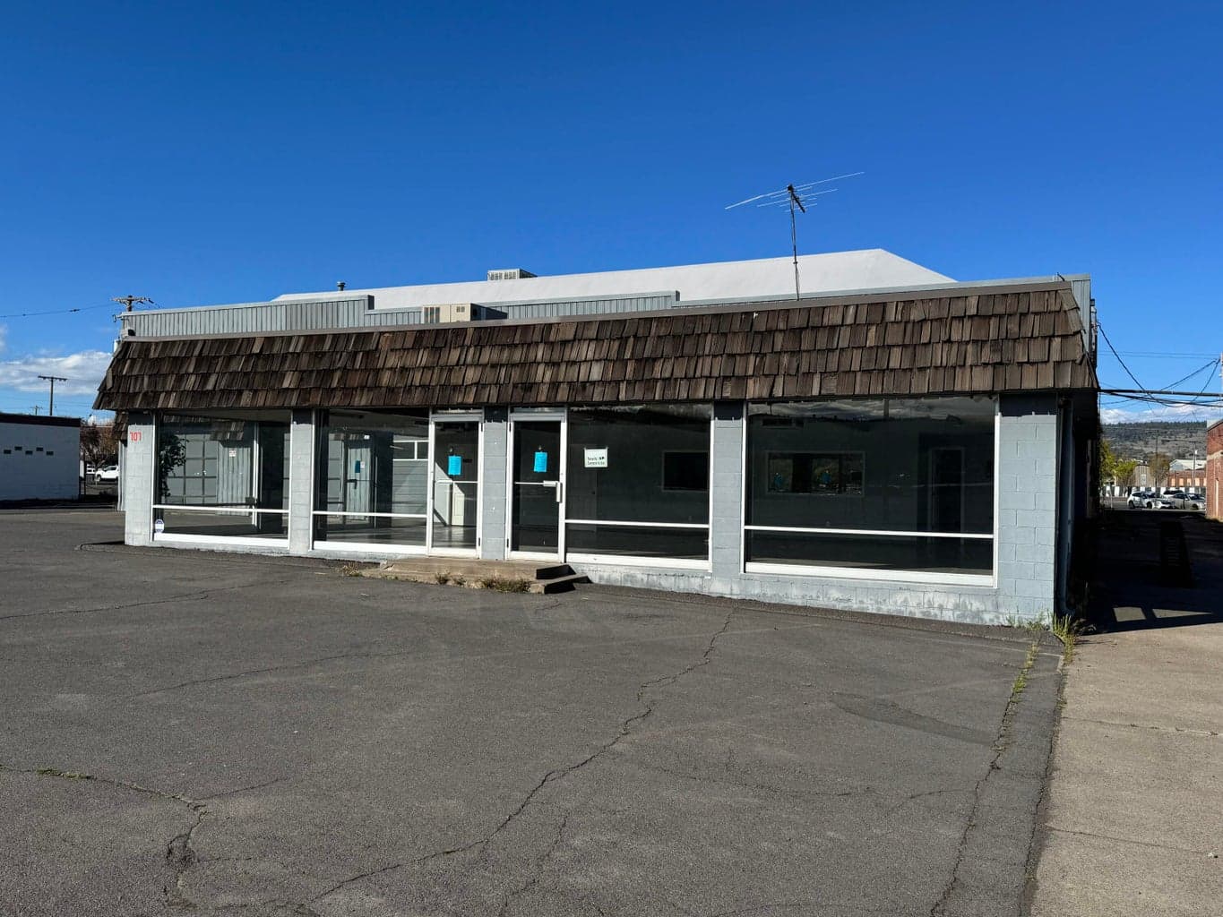 Photo of 707 5th 2 of 26