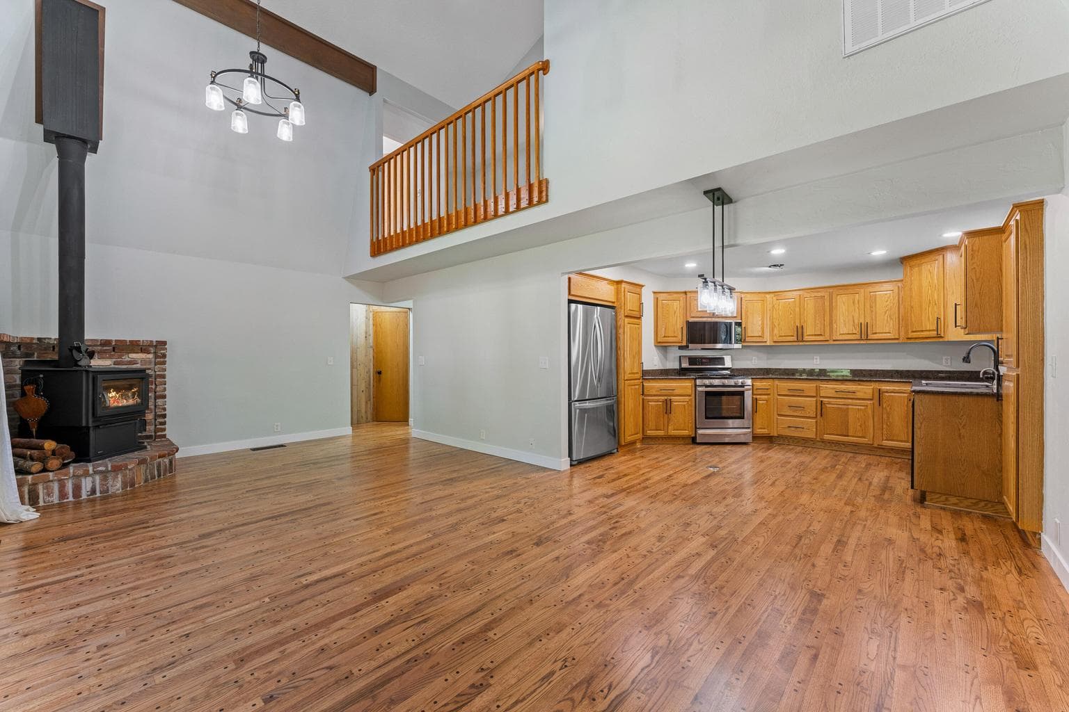 Photo of 1630 Powell Creek 5 of 62
