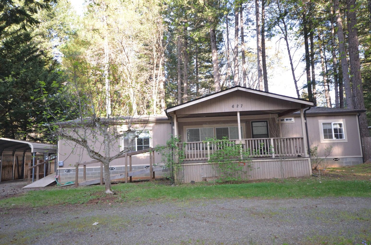 Photo of 627 Sherwood 3 of 33