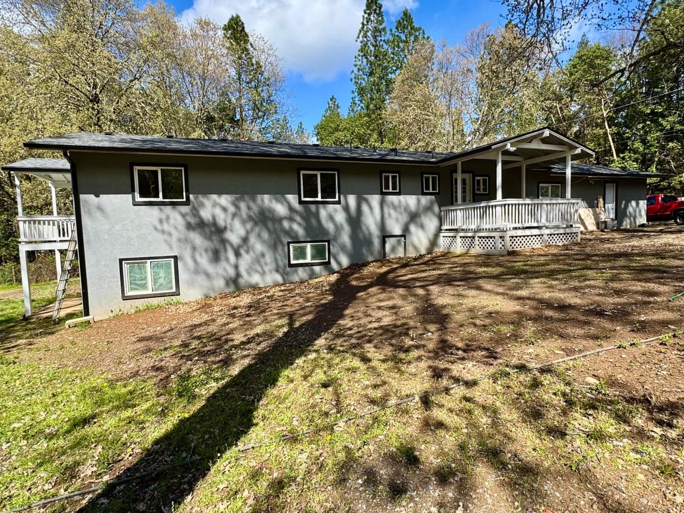 Photo of 380 Dexter 4 of 47