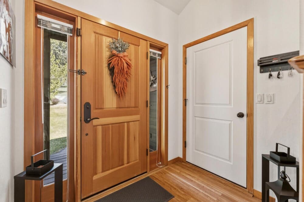 Entry and door to garage